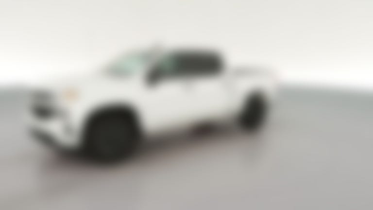 2022 Chevrolet Silverado 1500 Limited Crew Cab vehicle photo