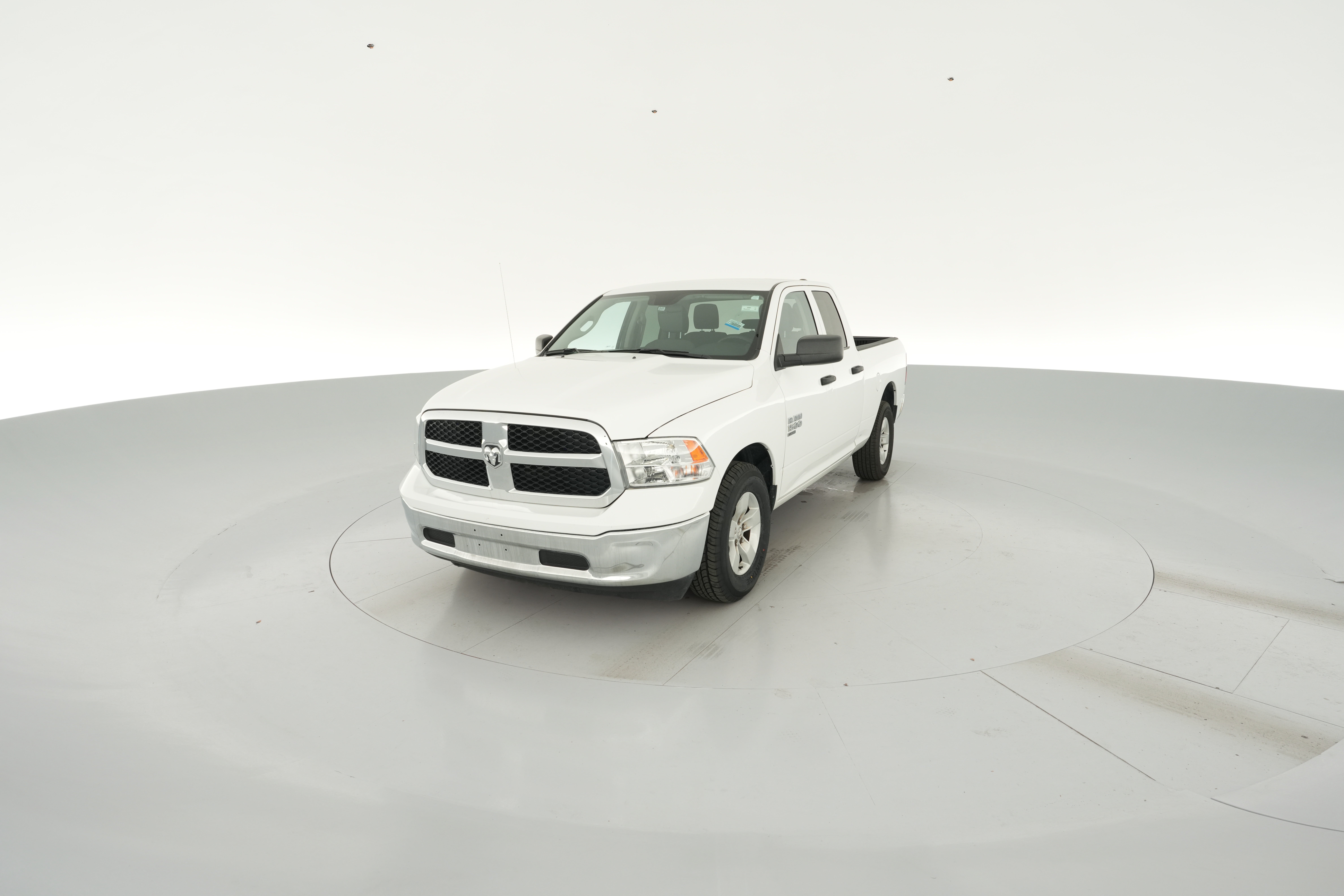 2024 RAM Ram 1500 Classic SLT - Photo 16