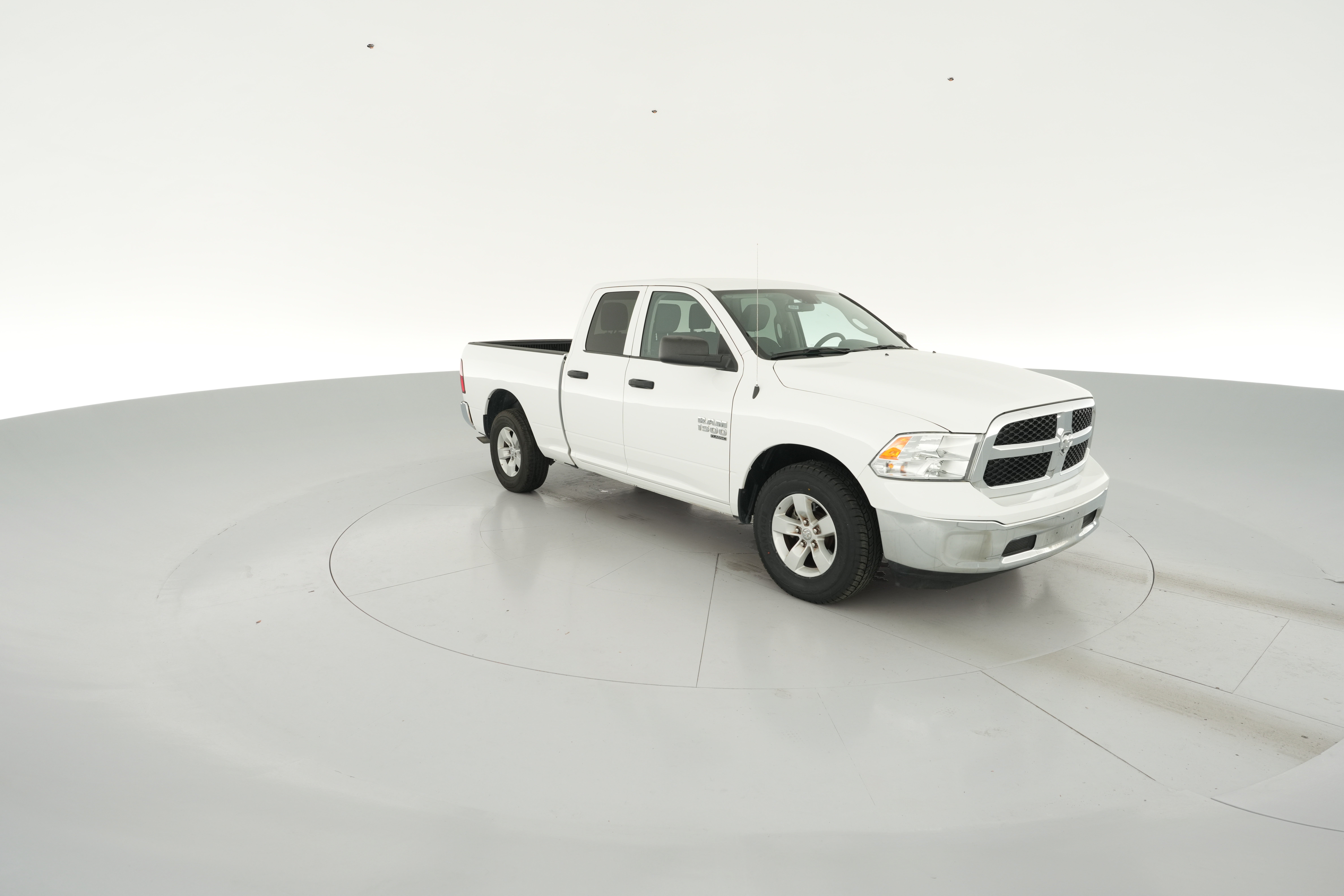 2024 RAM Ram 1500 Classic SLT - Photo 29