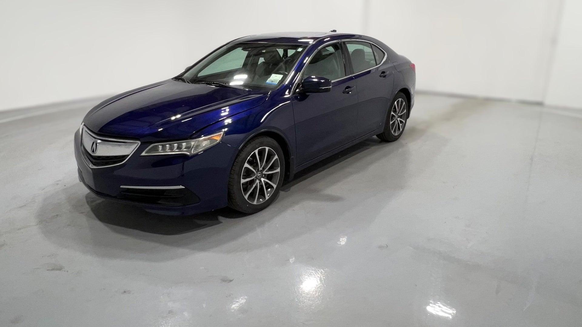 2015 Acura TLX vehicle photo