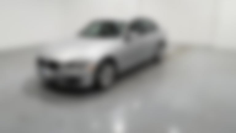 2014 BMW 3 Series vehicle photo