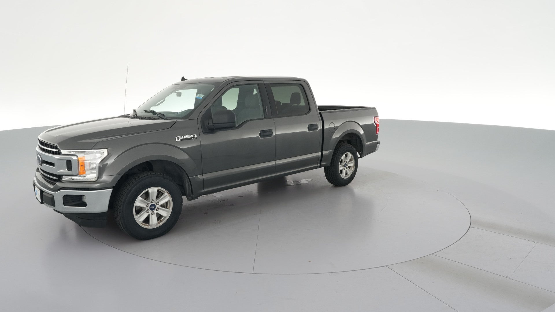 2019 Ford F150 SuperCrew Cab vehicle photo