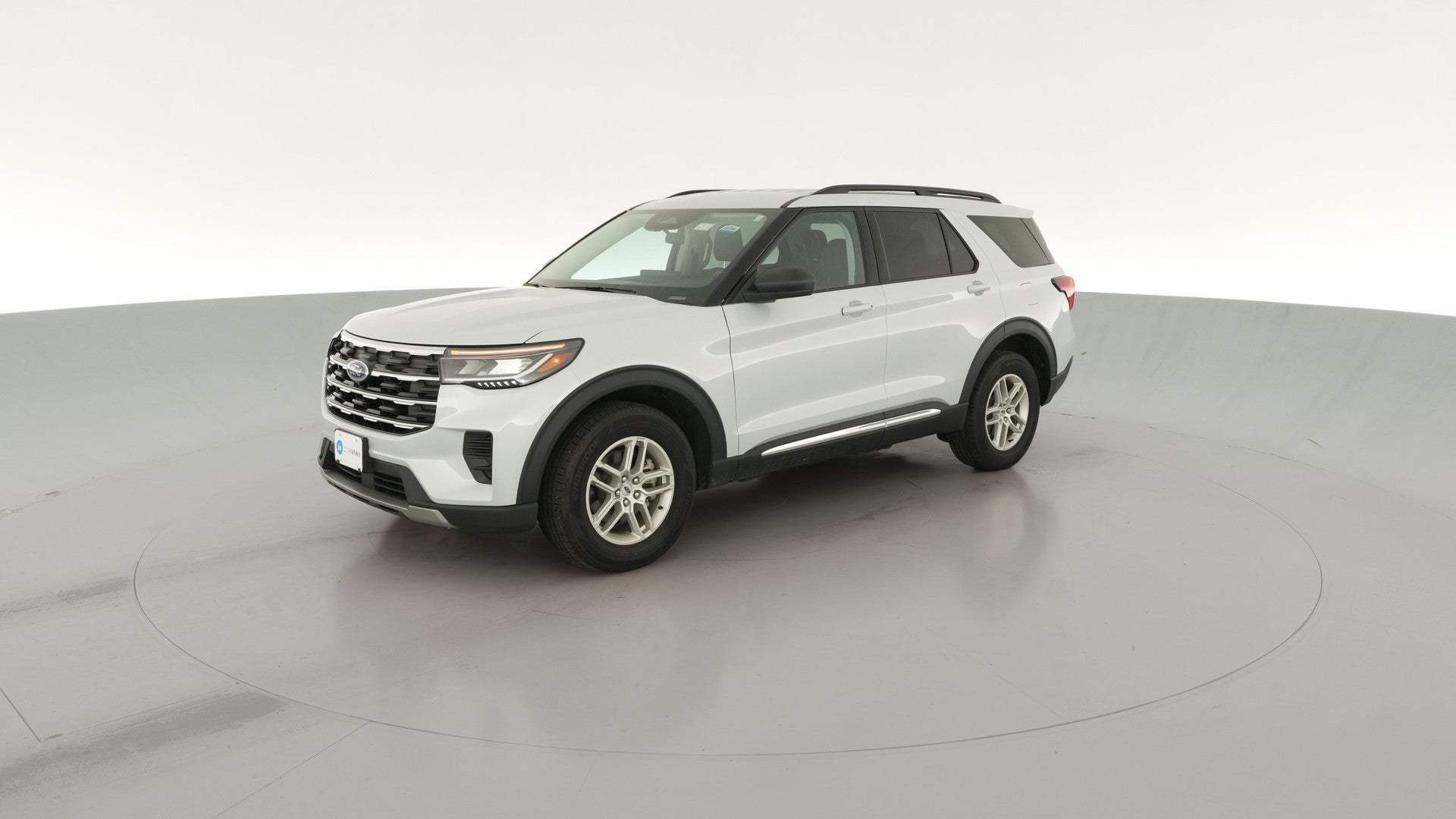 2025 Ford Explorer vehicle photo