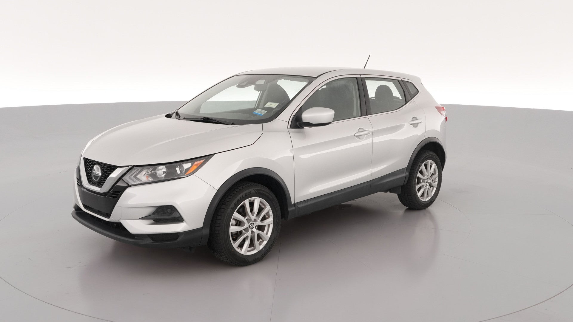 2021 Nissan Rogue Sport vehicle photo