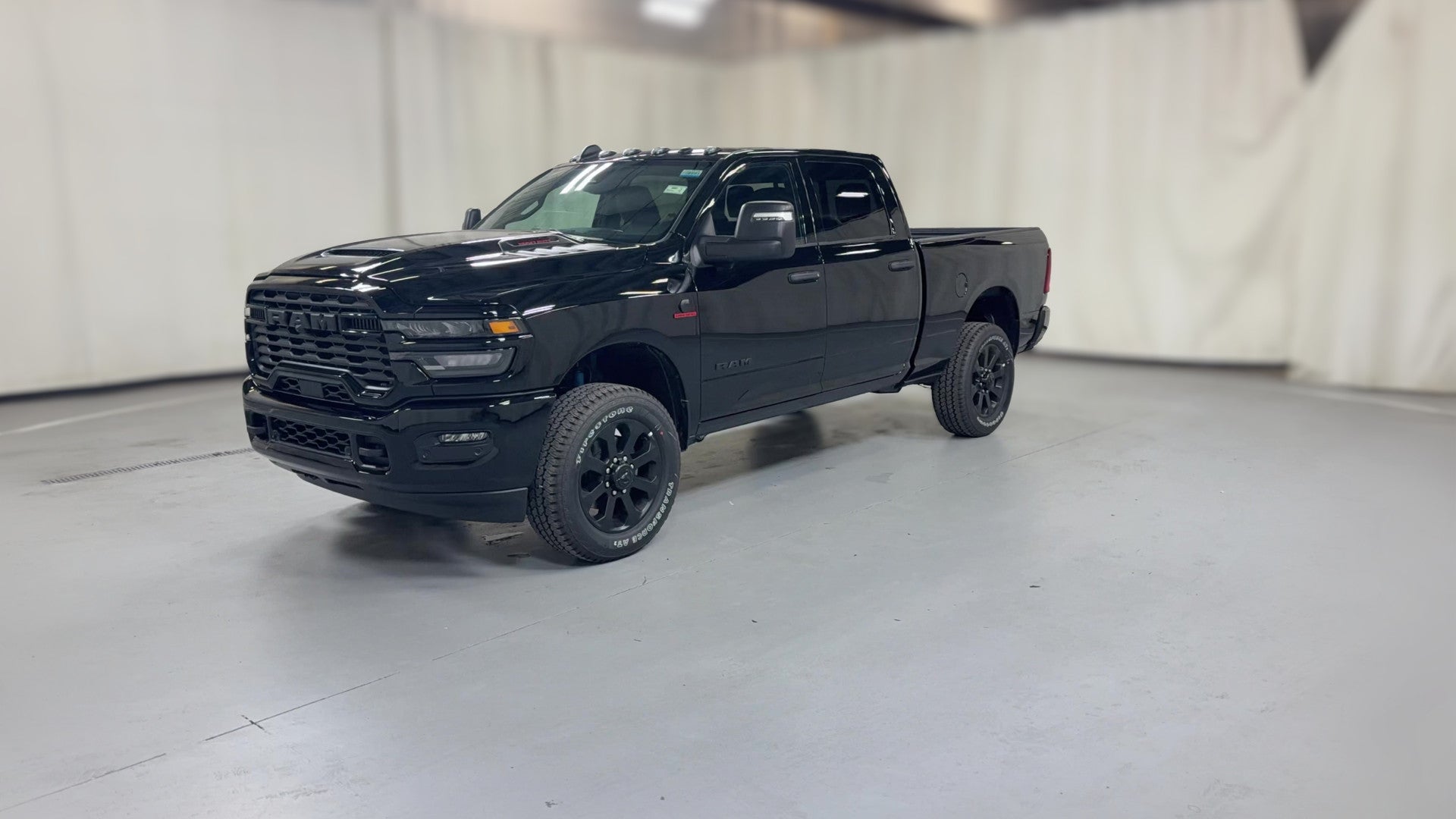 2026 Ram 2500 Crew Cab vehicle photo