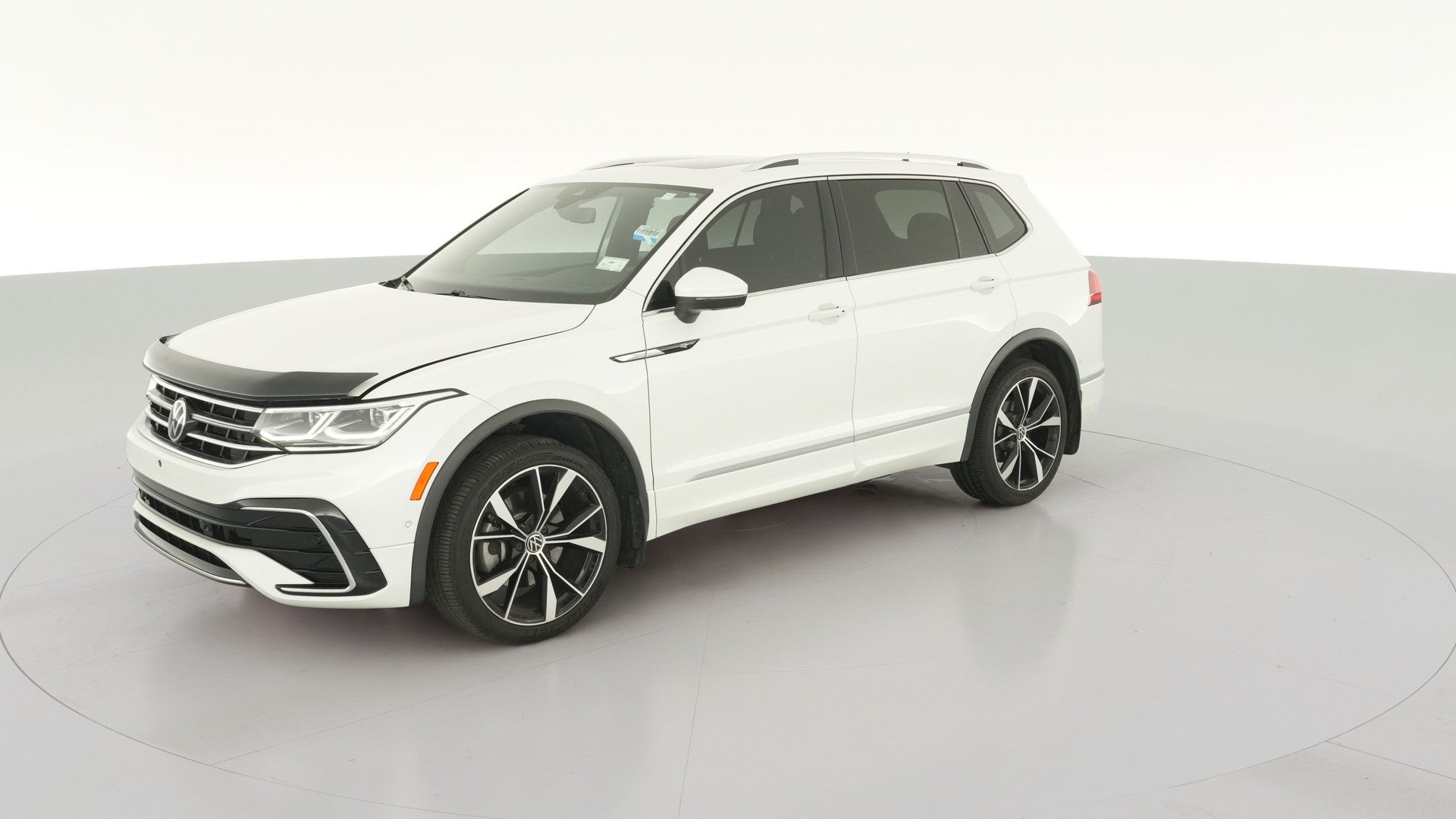 2022 Volkswagen Tiguan vehicle photo
