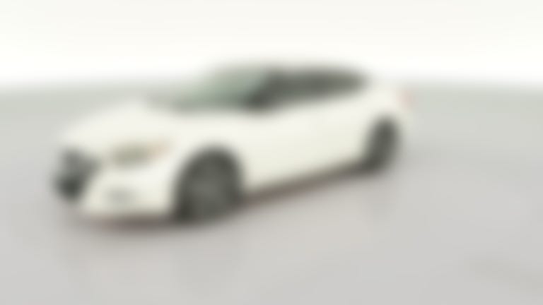 2017 Nissan Maxima vehicle photo
