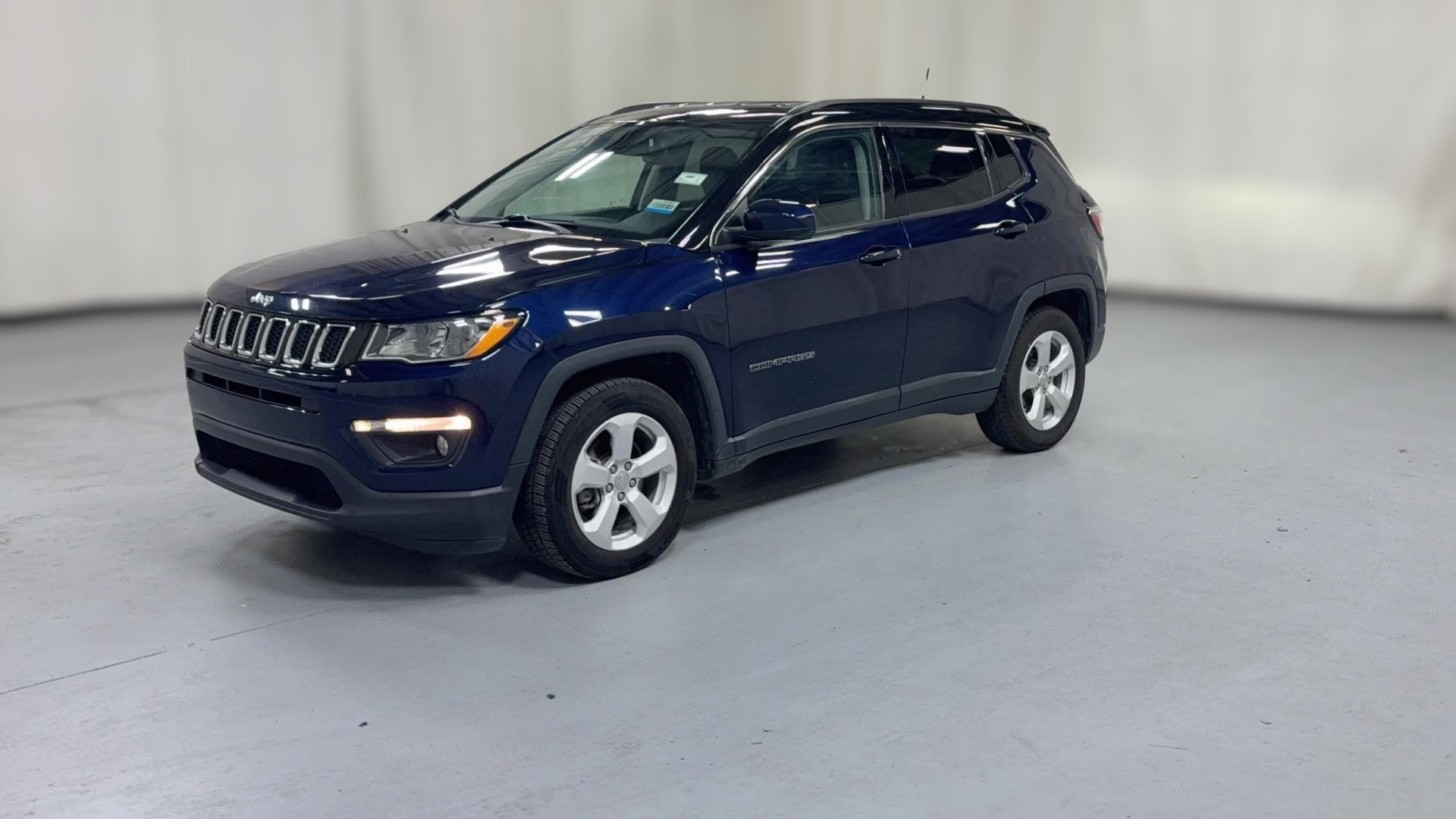 2019 Jeep Compass vehicle photo