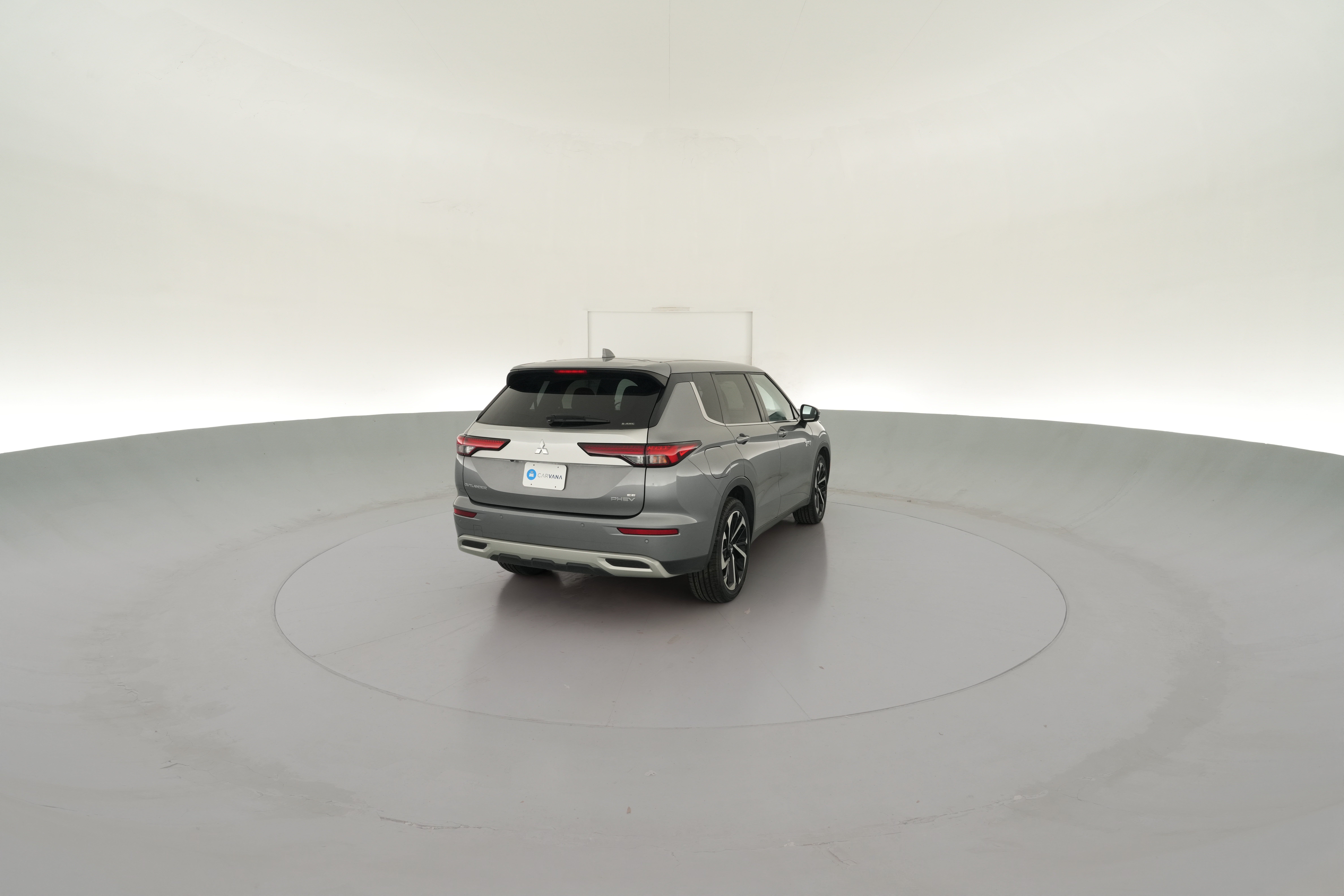 2023 Mitsubishi Outlander Plug-In Hybrid SE - Photo 36