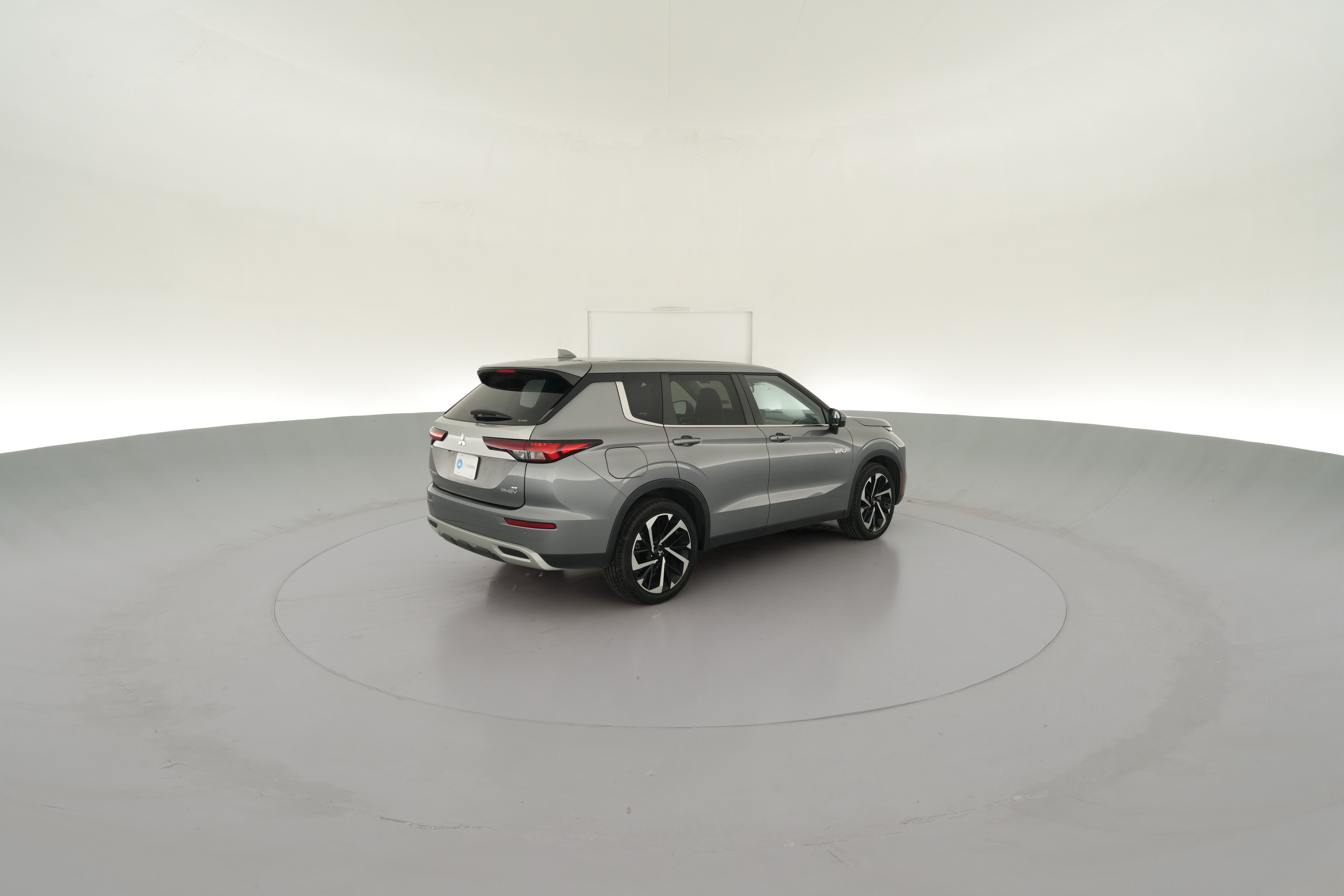 2023 Mitsubishi Outlander Plug-In Hybrid SE - Photo 37