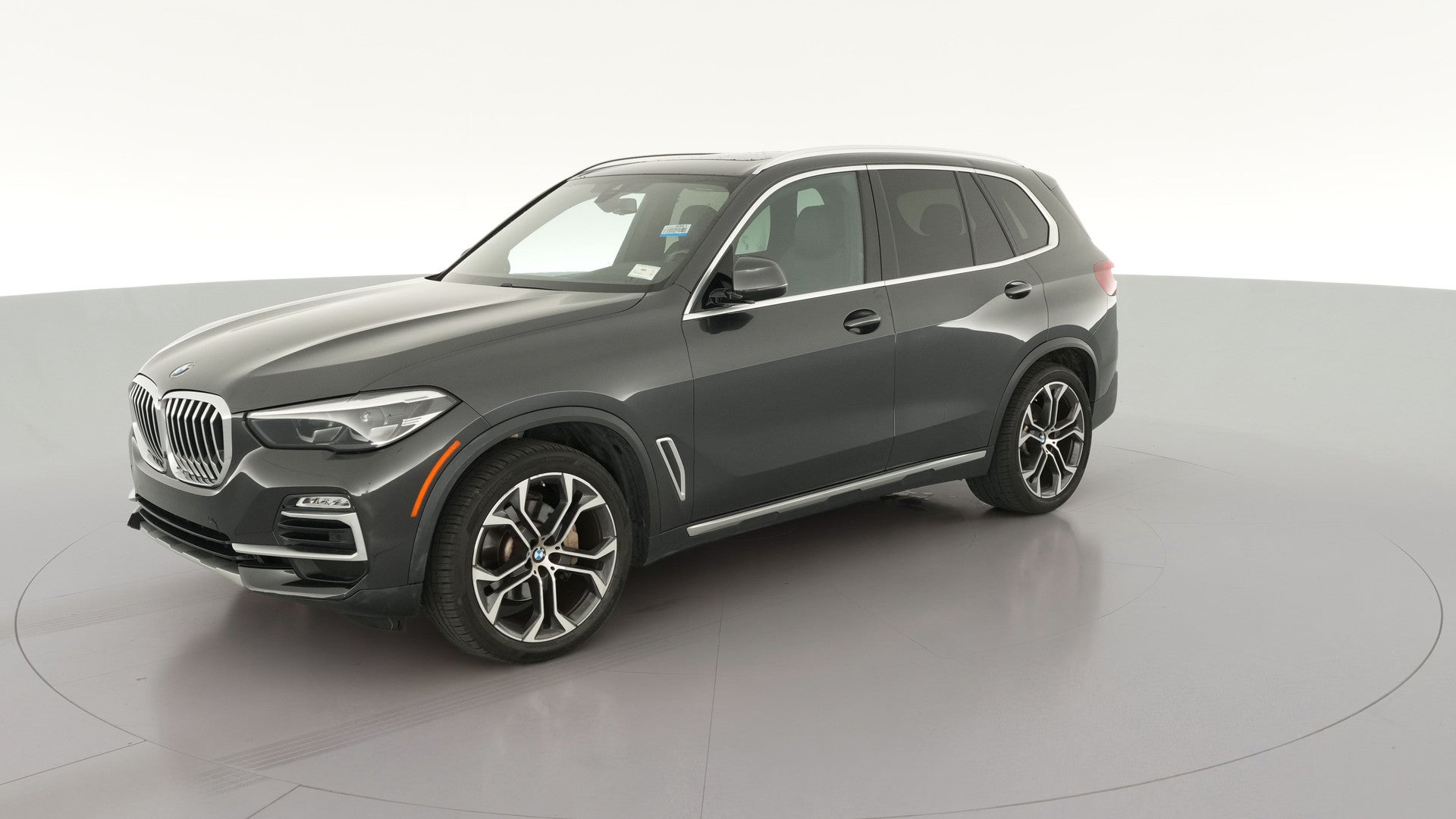 2021 BMW X5 vehicle photo