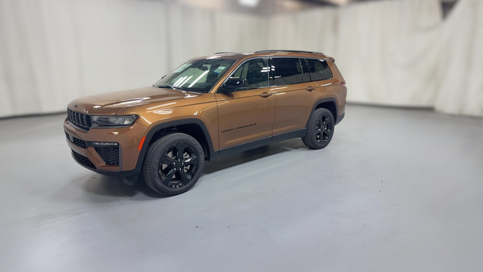 2026 Jeep Grand Cherokee L vehicle photo