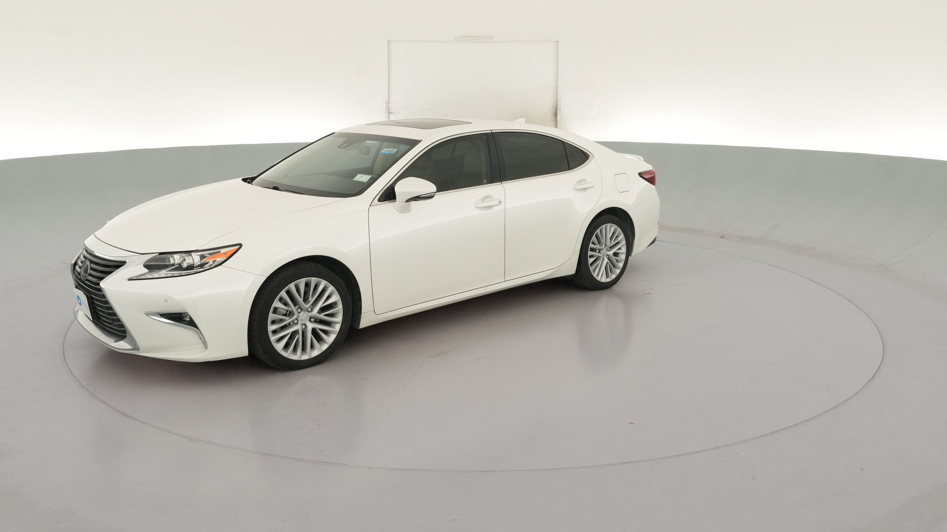2016 Lexus ES vehicle photo