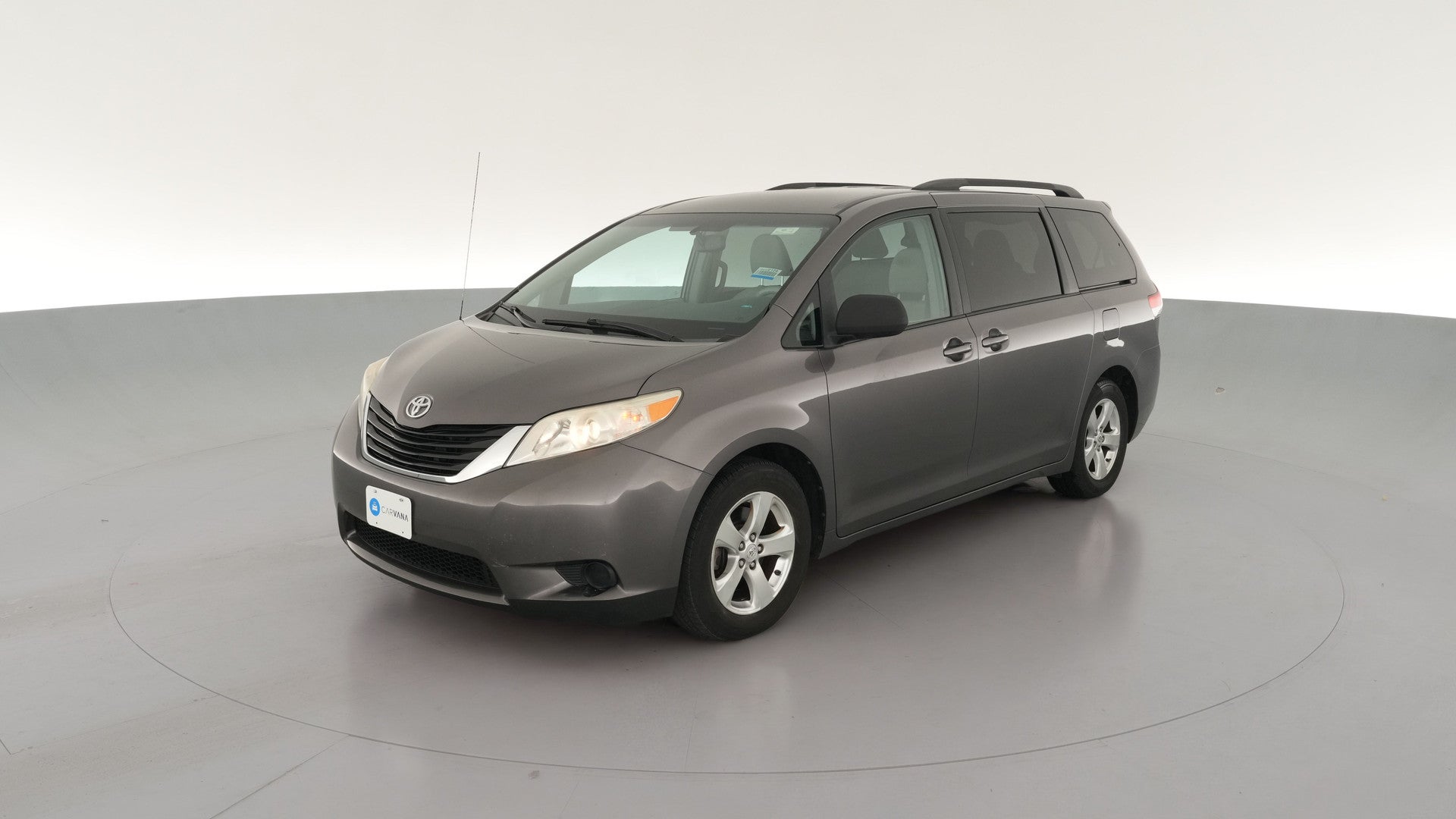 2012 Toyota Sienna vehicle photo