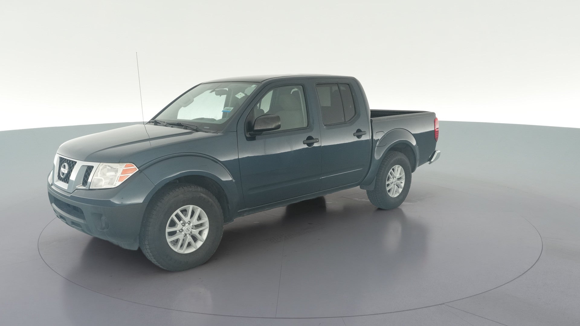 2019 Nissan Frontier Crew Cab vehicle photo
