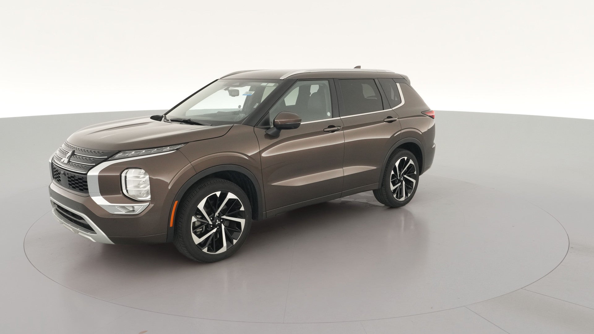 2024 Mitsubishi Outlander vehicle photo