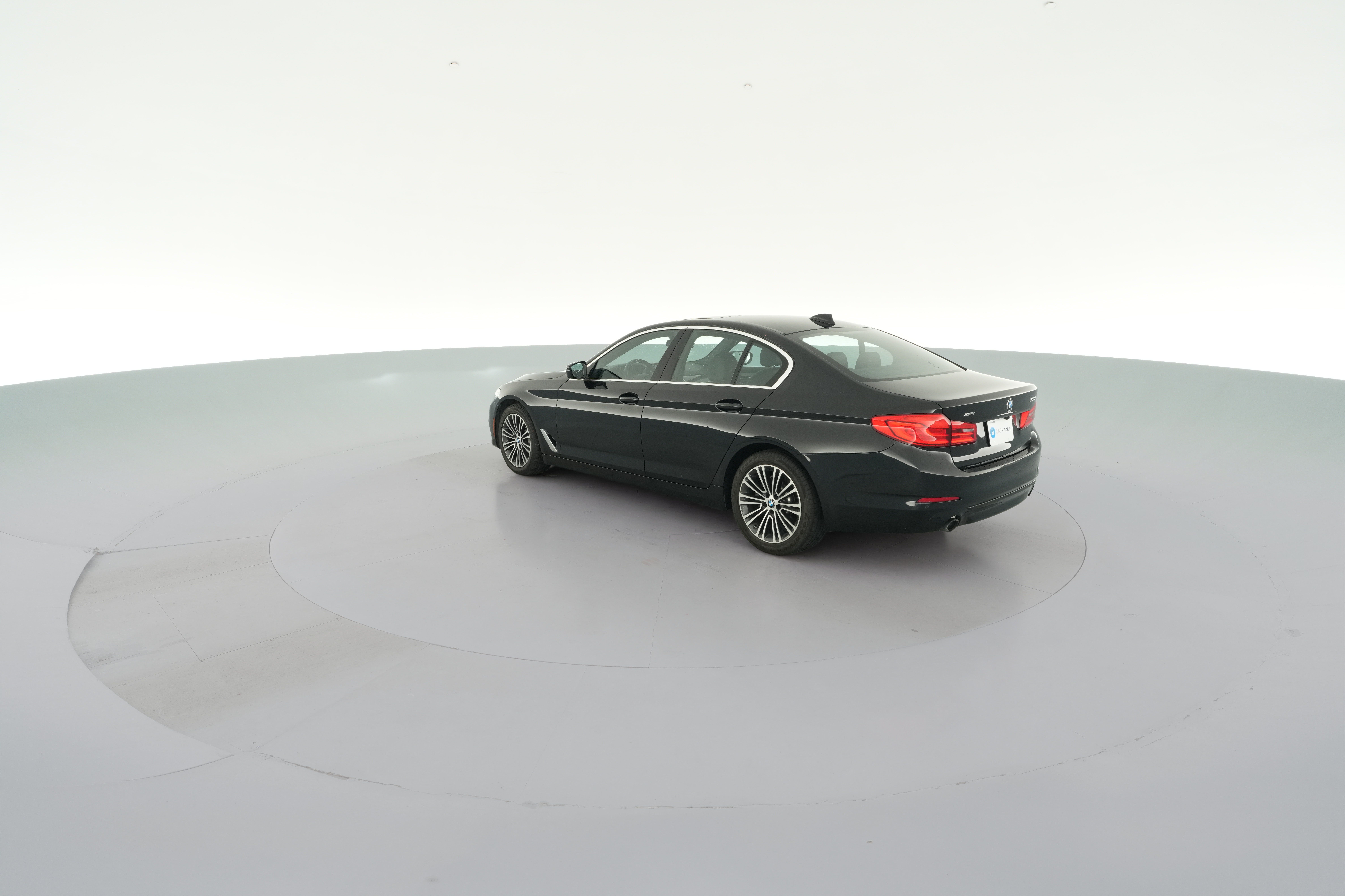 2019 BMW 5 Series 530i - Photo 32
