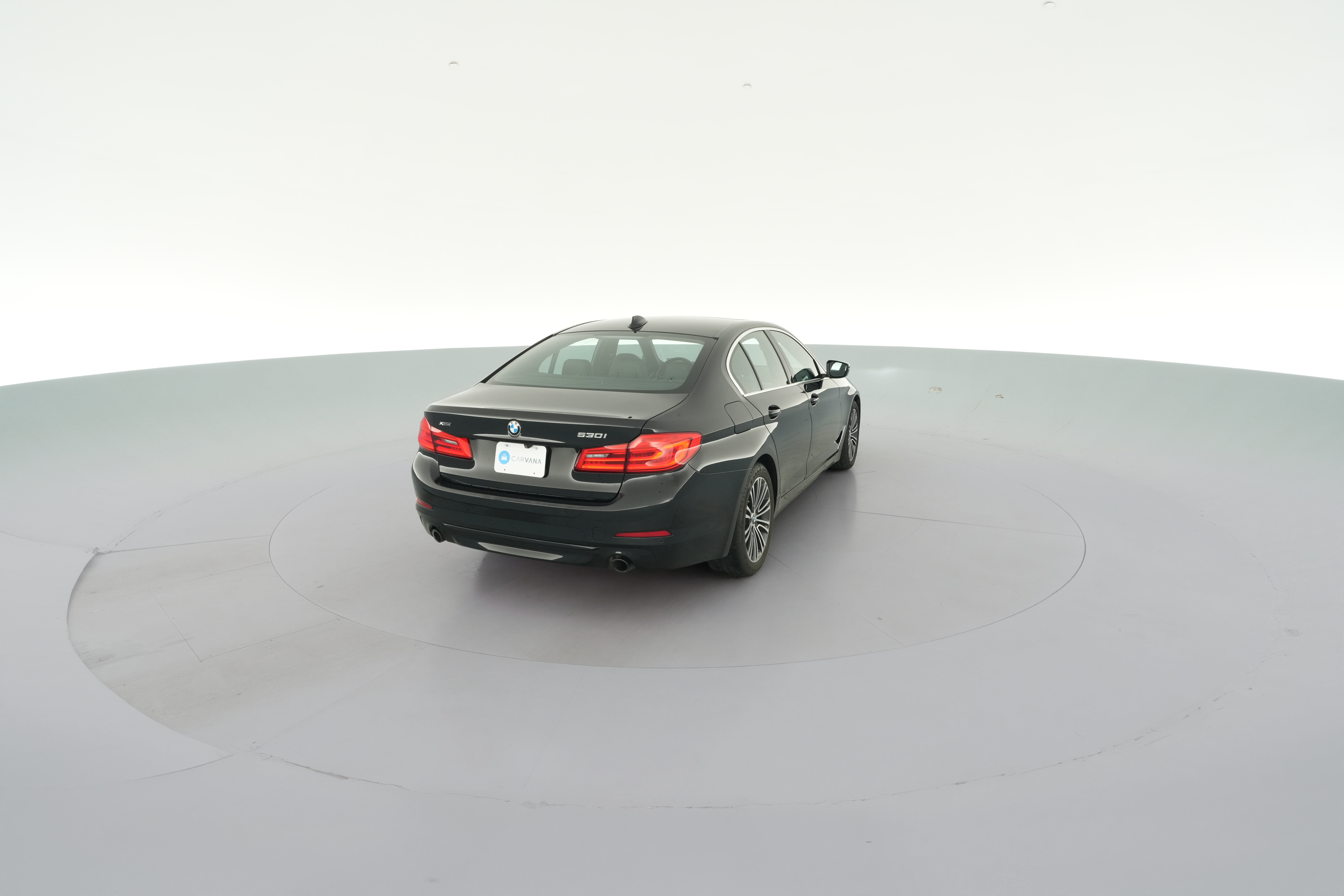 2019 BMW 5 Series 530i - Photo 35