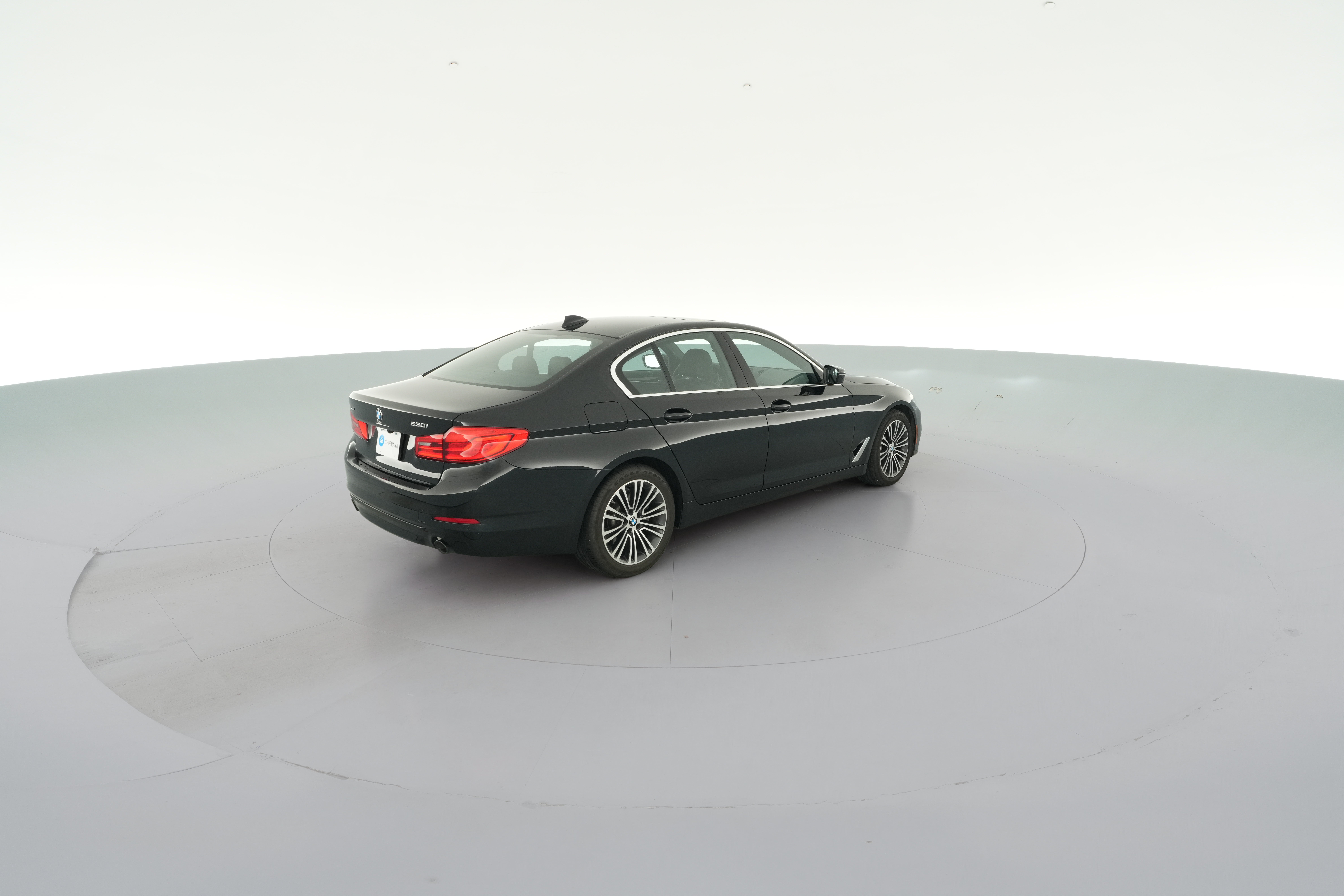 2019 BMW 5 Series 530i - Photo 36