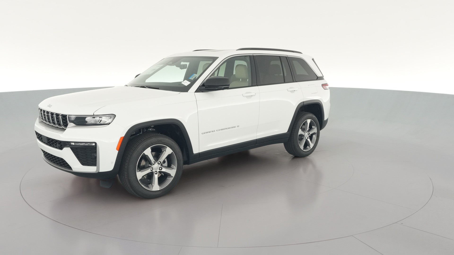2026 Jeep Grand Cherokee vehicle photo