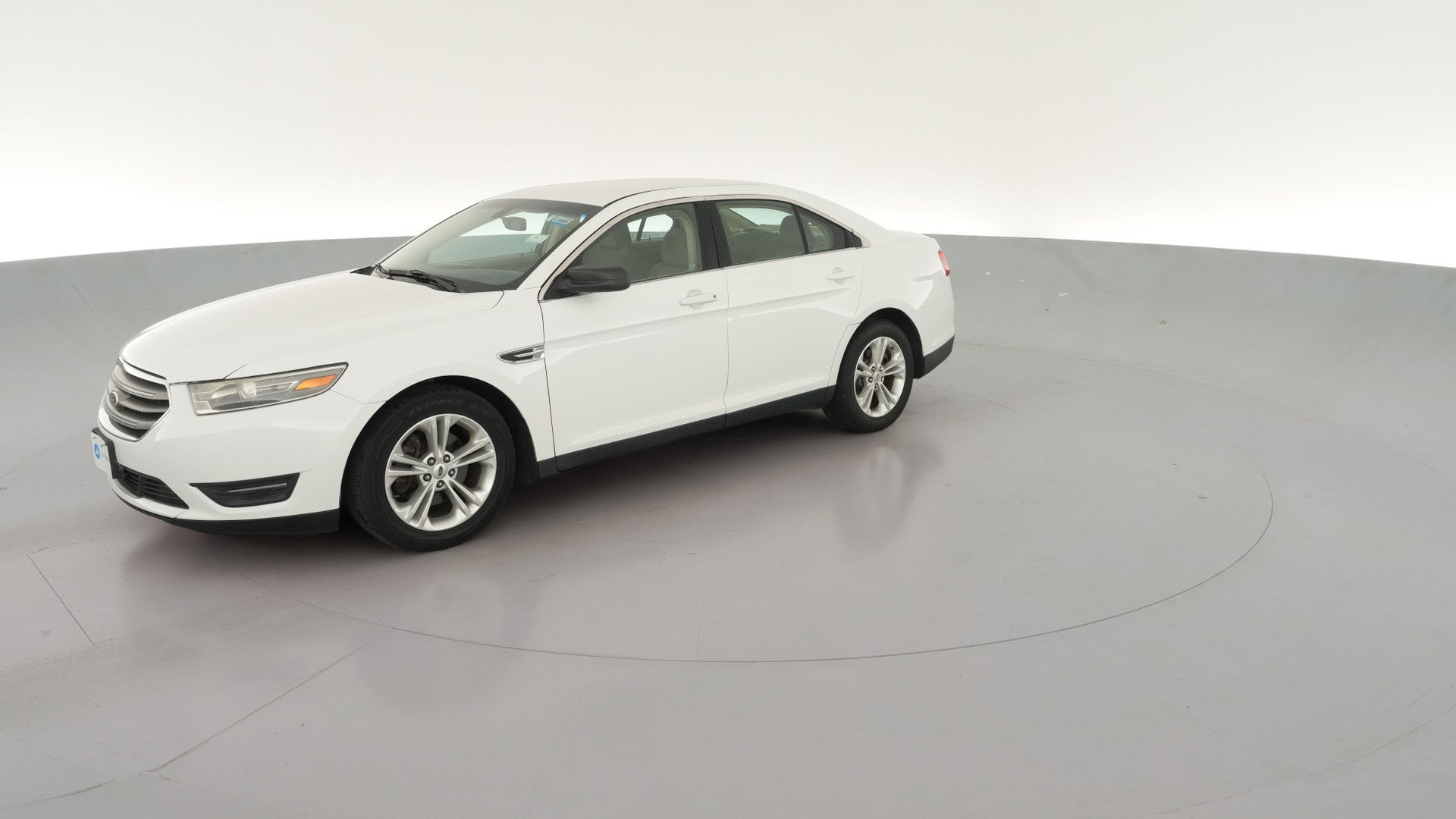 2013 Ford Taurus vehicle photo
