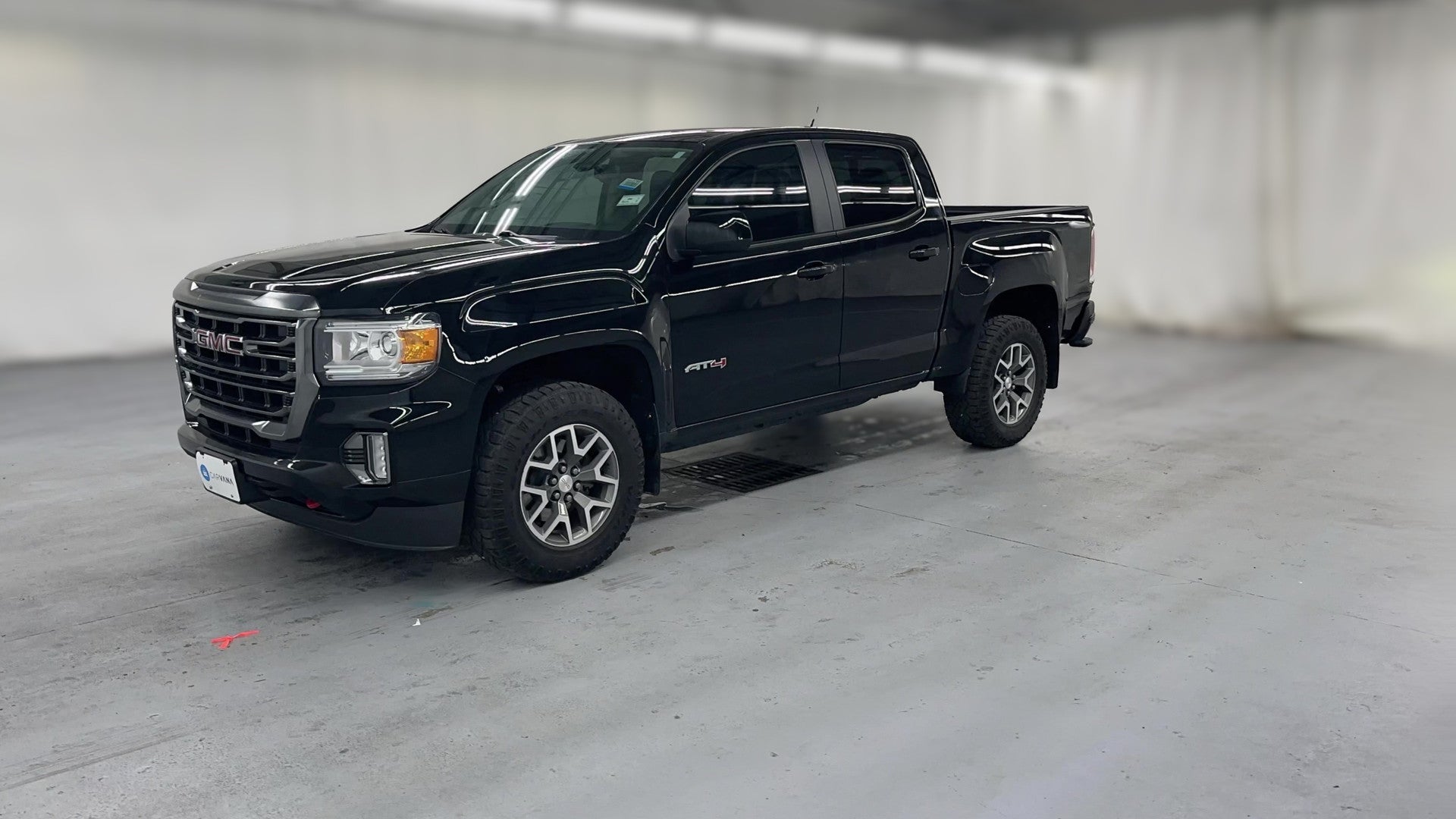 2022 GMC Canyon Crew Cab vehicle photo