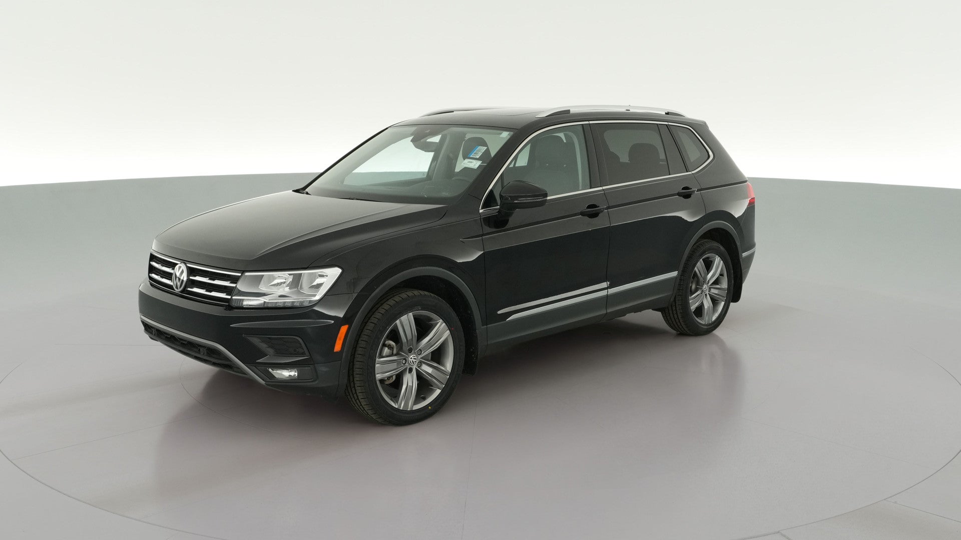 2021 Volkswagen Tiguan vehicle photo