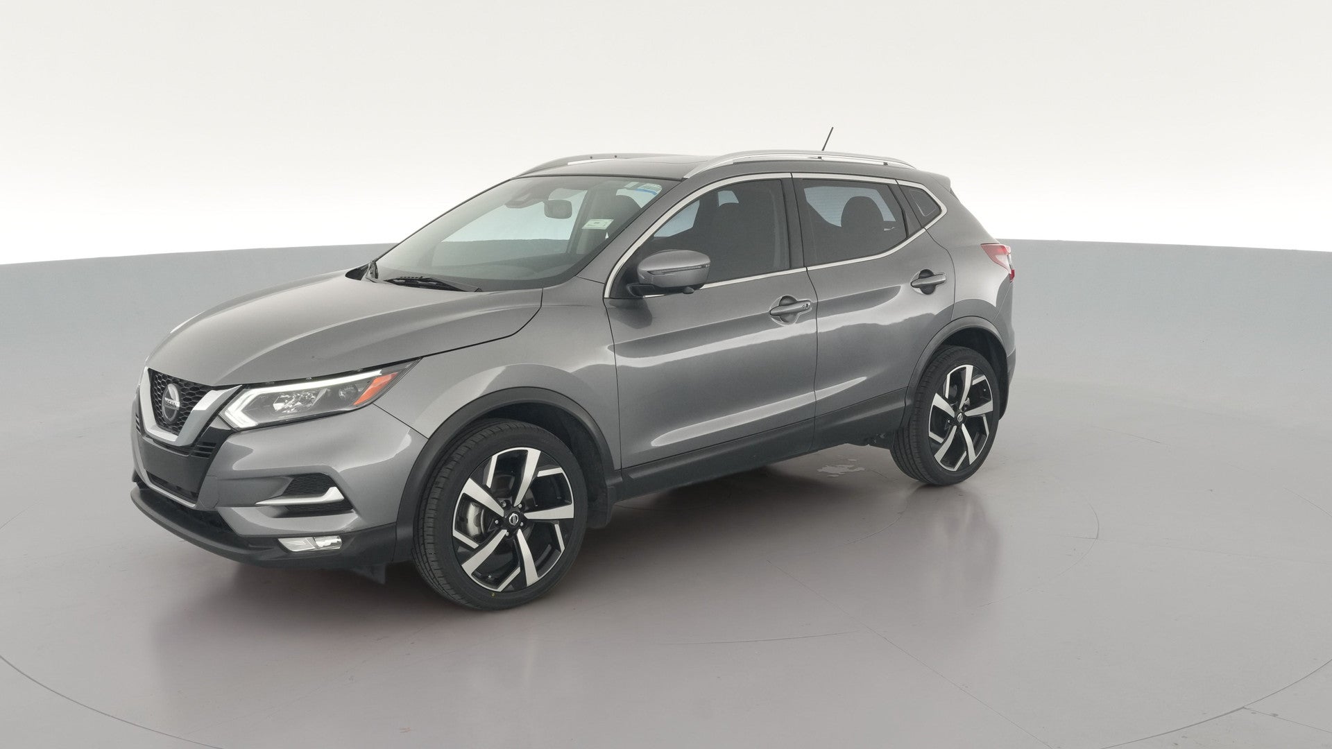 2022 Nissan Rogue Sport vehicle photo