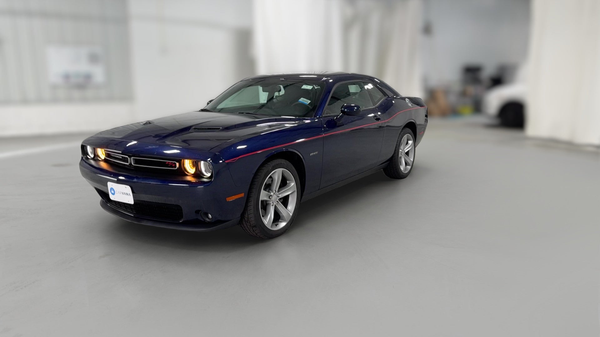 2015 Dodge Challenger vehicle photo