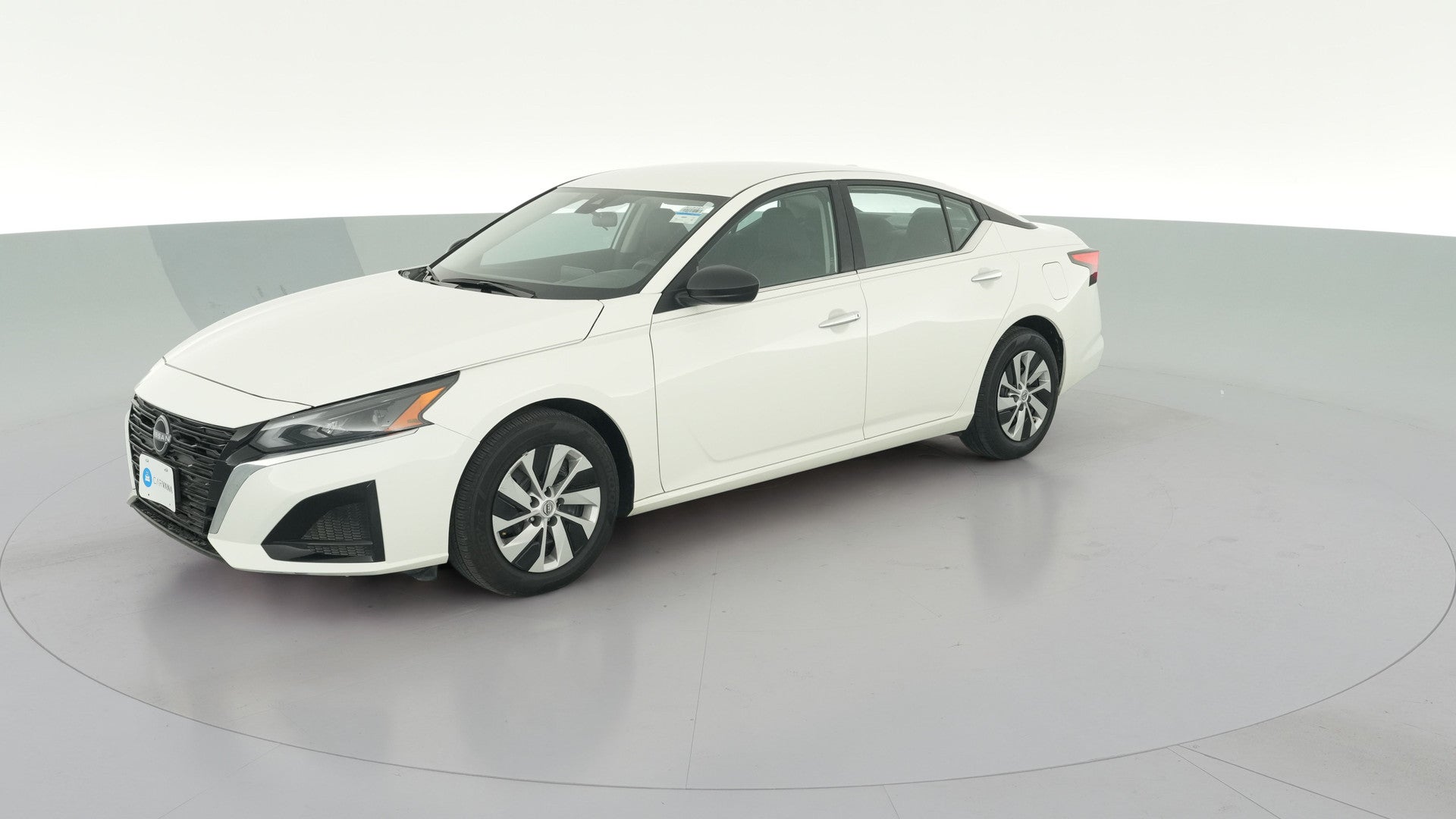 2025 Nissan Altima vehicle photo