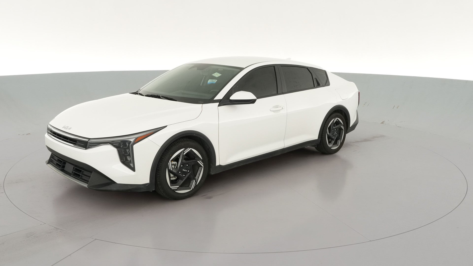 2025 Kia K4 vehicle photo