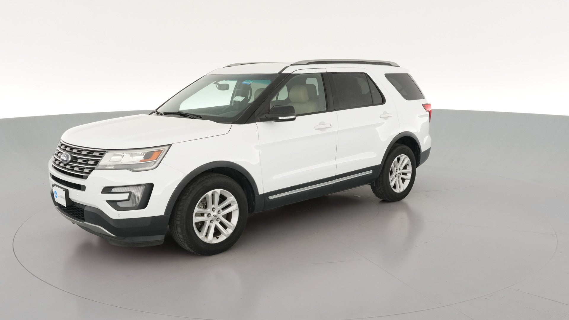 2016 Ford Explorer vehicle photo