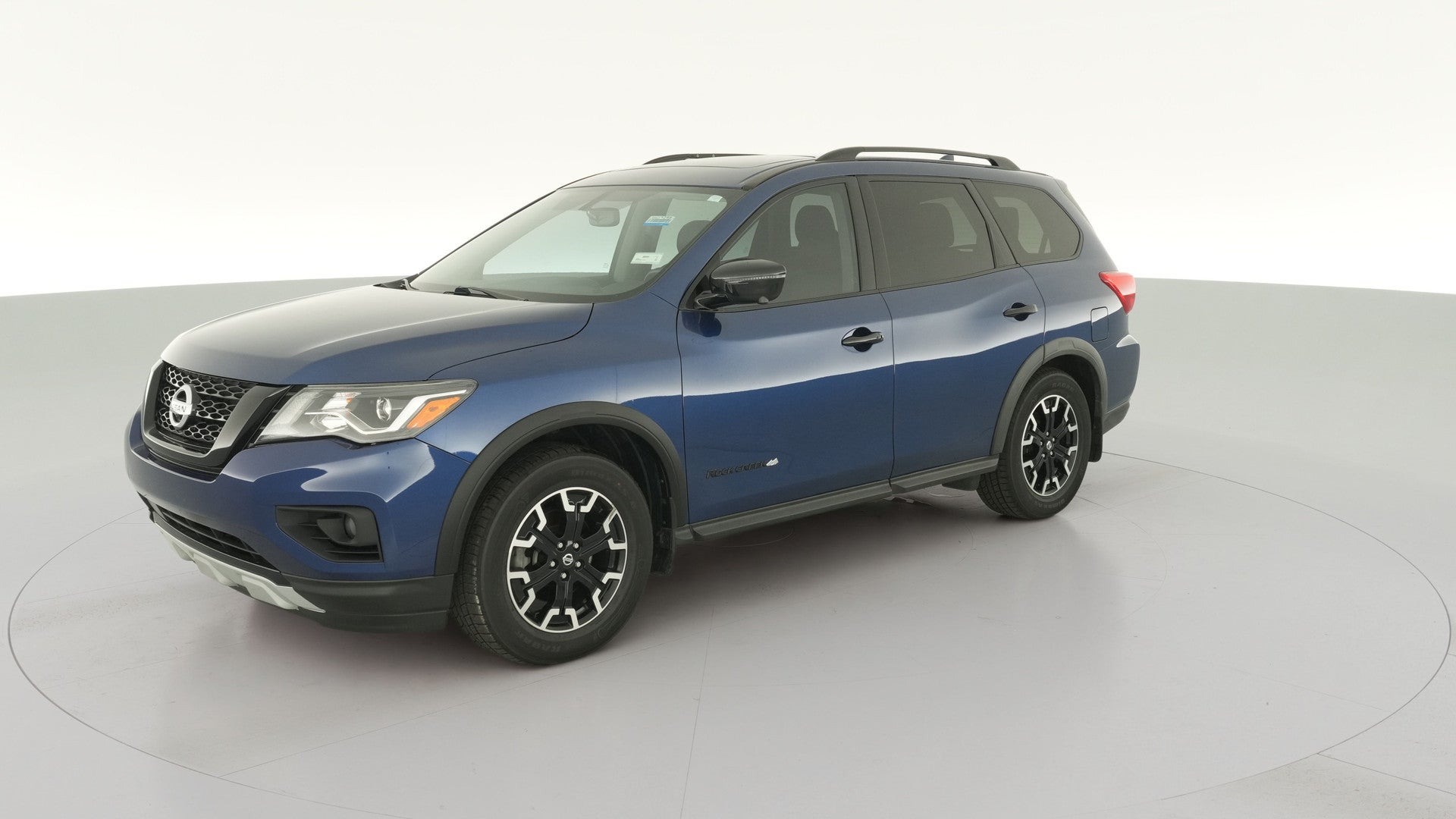 2020 Nissan Pathfinder vehicle photo