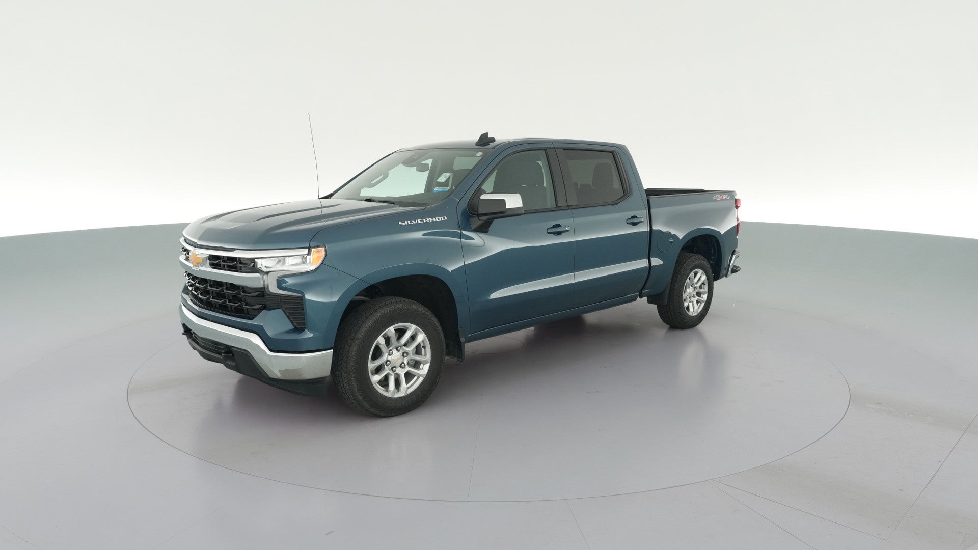 2024 Chevrolet Silverado 1500 Crew Cab vehicle photo