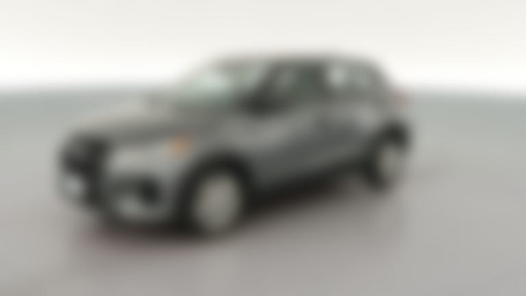 2024 Nissan Kicks vehicle photo