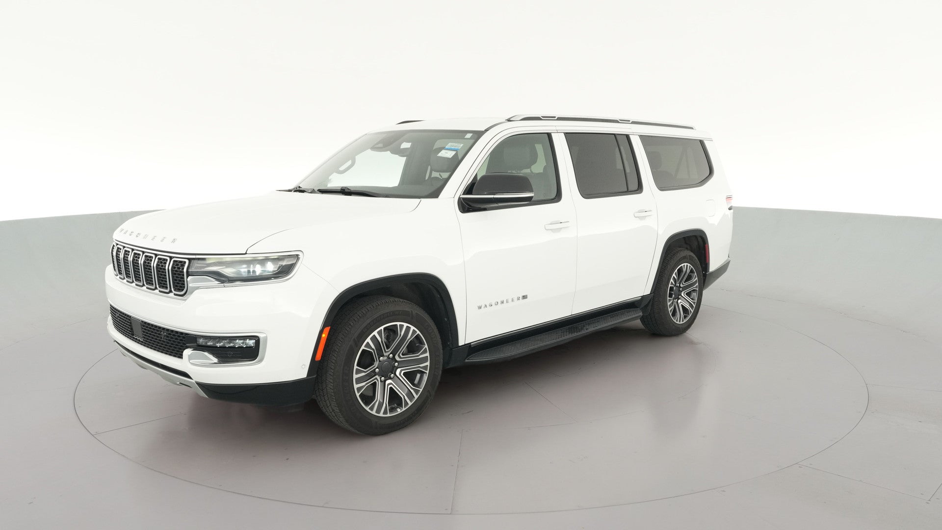 2023 Jeep Wagoneer L vehicle photo
