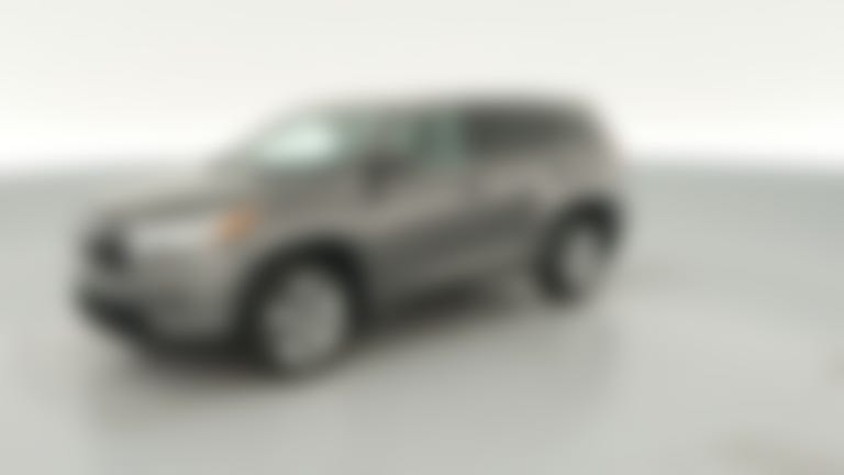 2015 Toyota Highlander vehicle photo