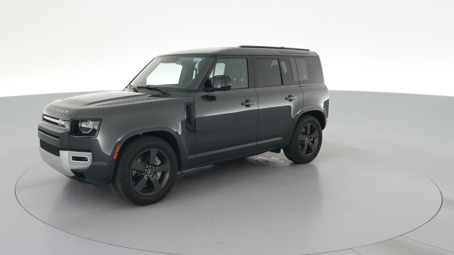 2023 Land Rover Defender 110 vehicle photo
