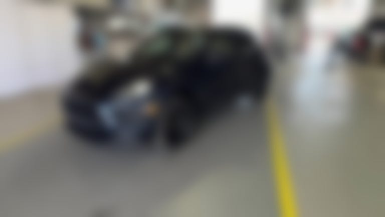 2021 Porsche Macan vehicle photo
