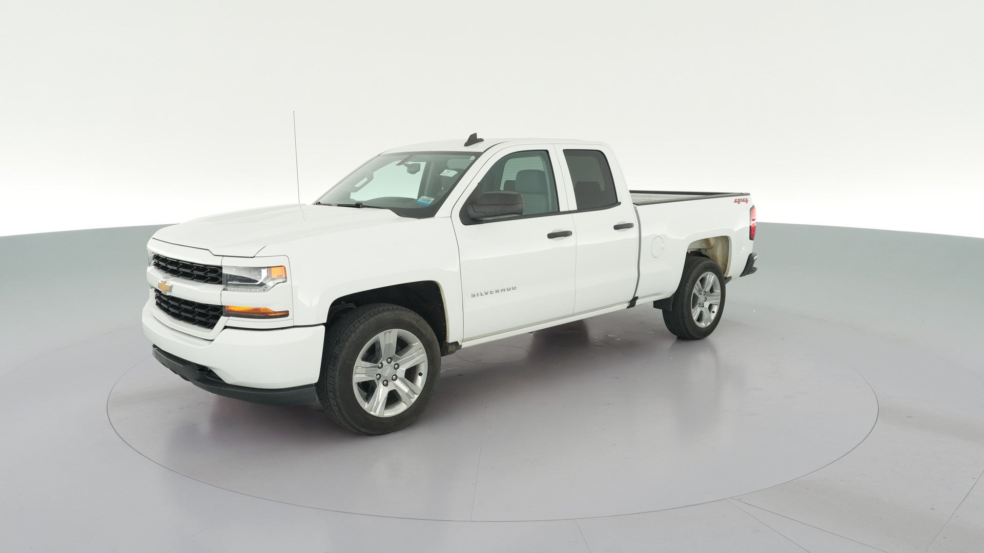 2018 Chevrolet Silverado 1500 Double Cab vehicle photo