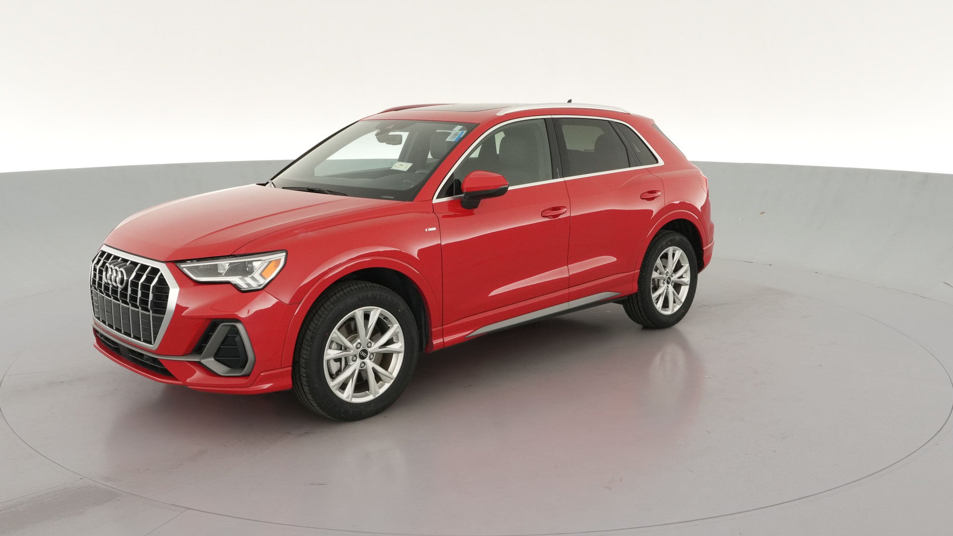 2024 Audi Q3 vehicle photo