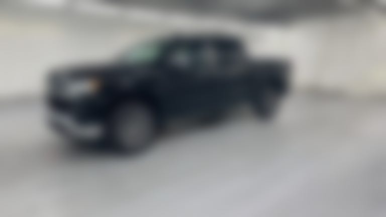 2024 Chevrolet Silverado 1500 Crew Cab vehicle photo