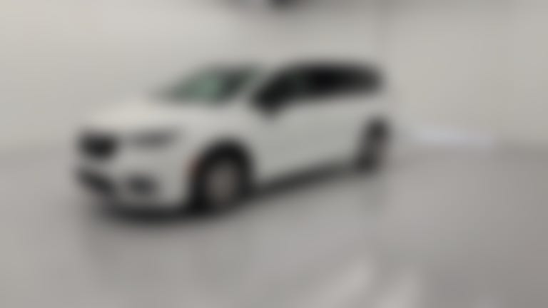 2024 Chrysler Pacifica vehicle photo