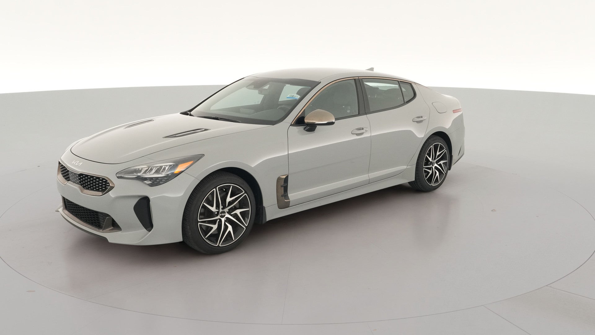 2023 Kia Stinger vehicle photo