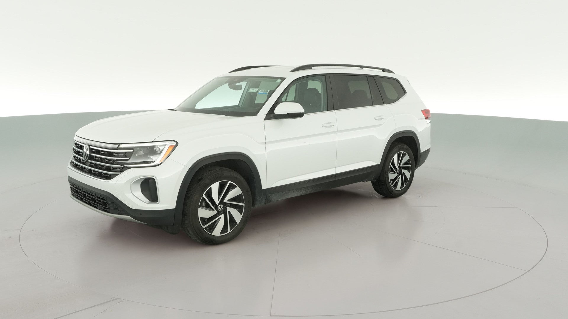 2026 Volkswagen Atlas vehicle photo