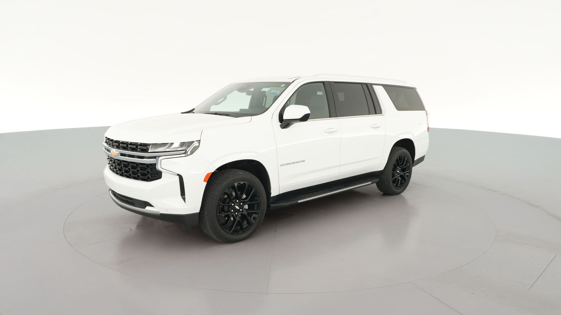 2023 Chevrolet Suburban vehicle photo