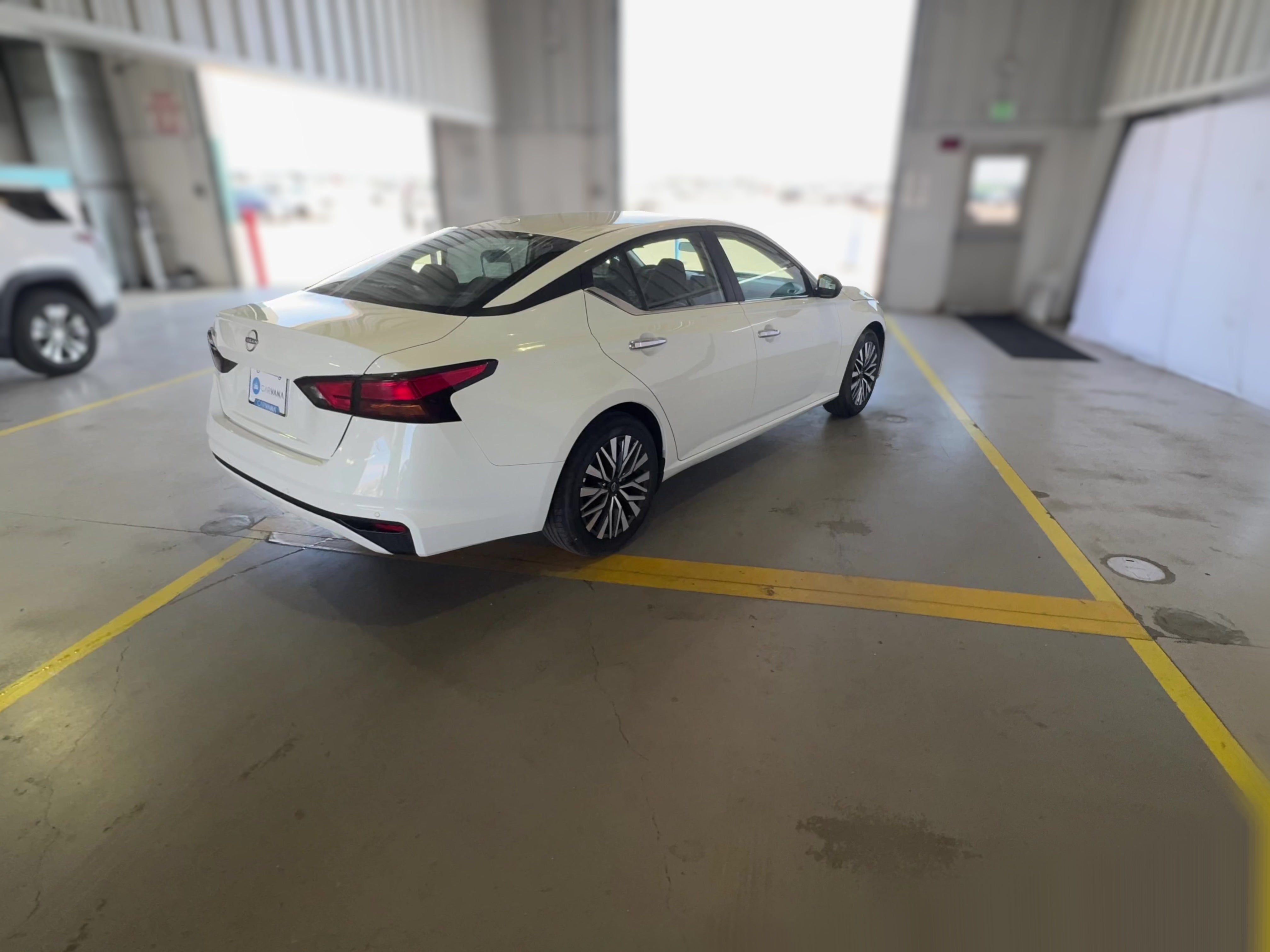 2025 Nissan Altima SV - Photo 32