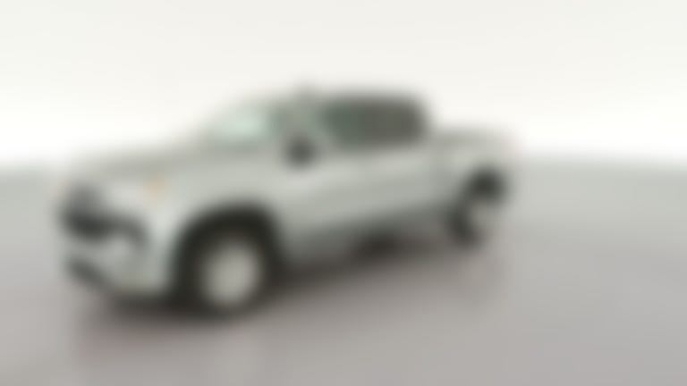 2025 Chevrolet Silverado 1500 Crew Cab vehicle photo