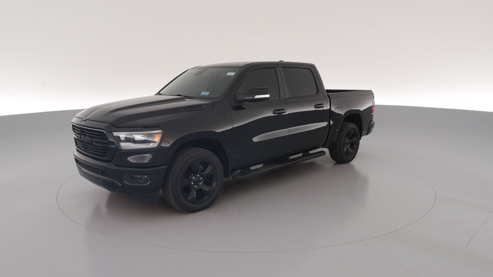 2019 Ram 1500 Crew Cab vehicle photo