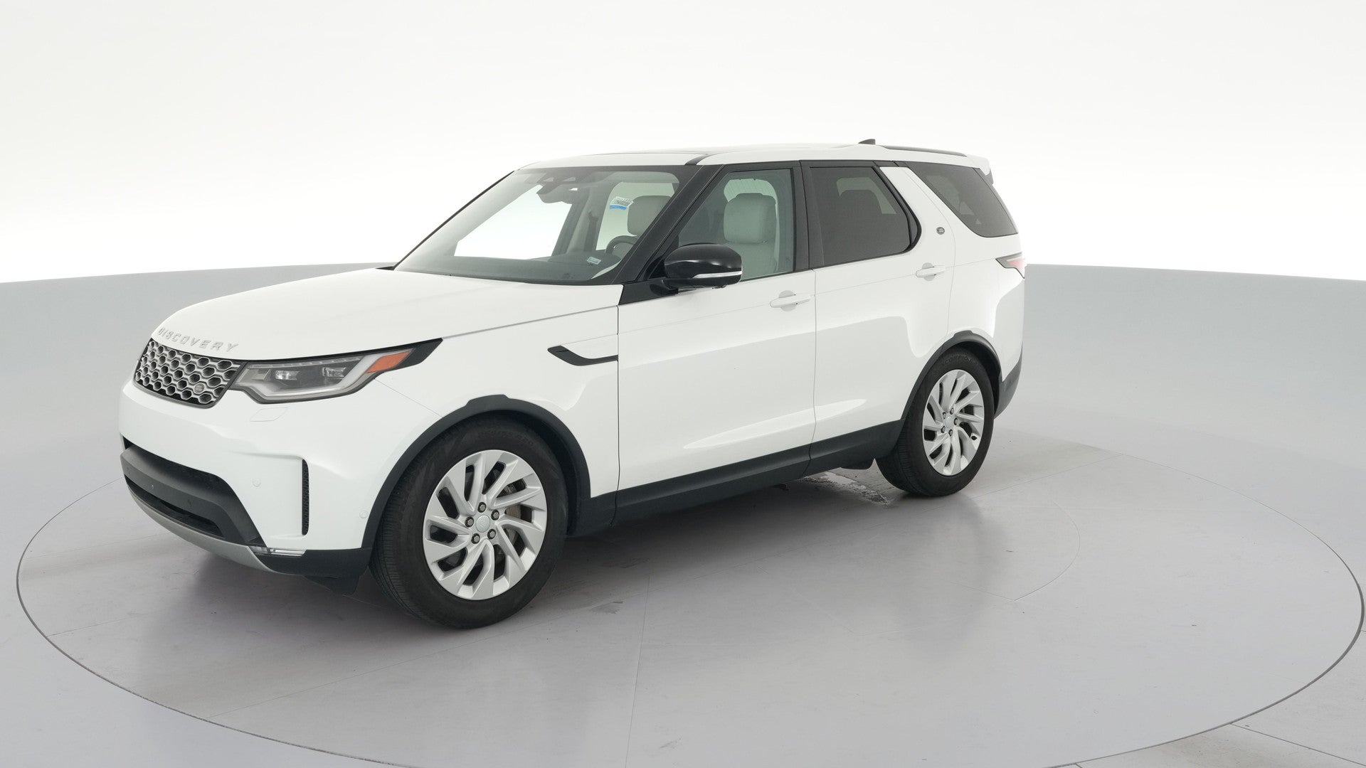 2025 Land Rover Discovery vehicle photo